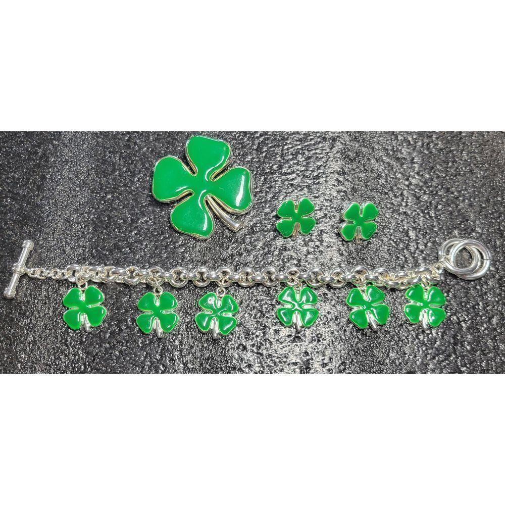 Signed Vintage St. Patrick's Day enamel and silver charm bracelet, pendant/brooc